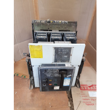 Hyundai Hat 25 Air Circuit Breaker Over Current Trip 2500A 660V 50-60 Hz