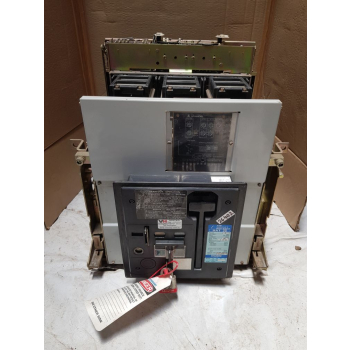 Hyundai Hat 25 Air Circuit Breaker 3-poles 2500Amp 660V 50-60Hz